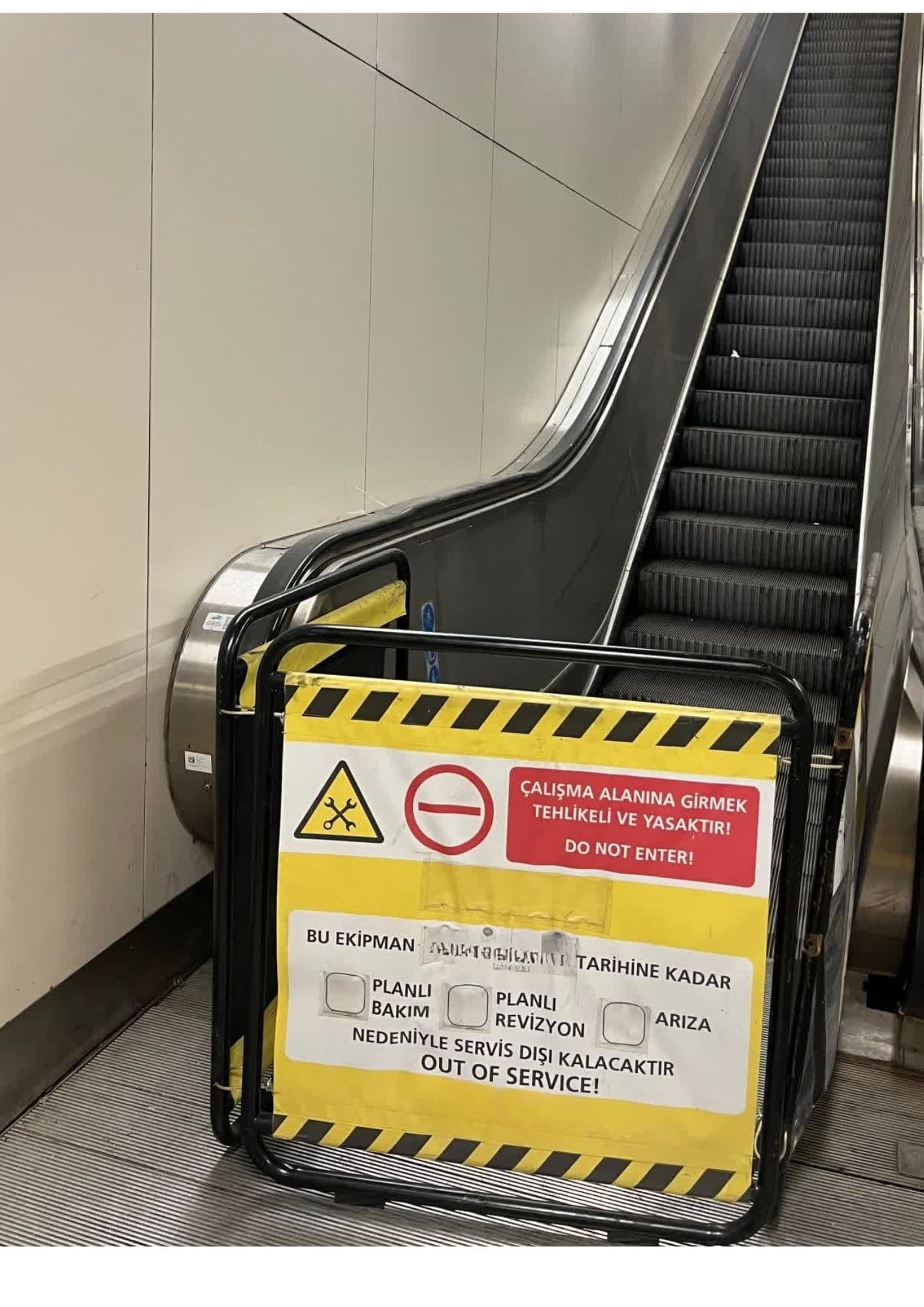 Eski yürüyen merdiven sistemi